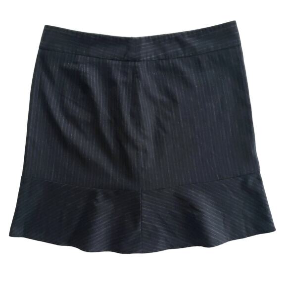 Banana Republic Wool Skirt Womens 10 Black Pinstripe Academia Career Casual Goth - Picture 1 of 10